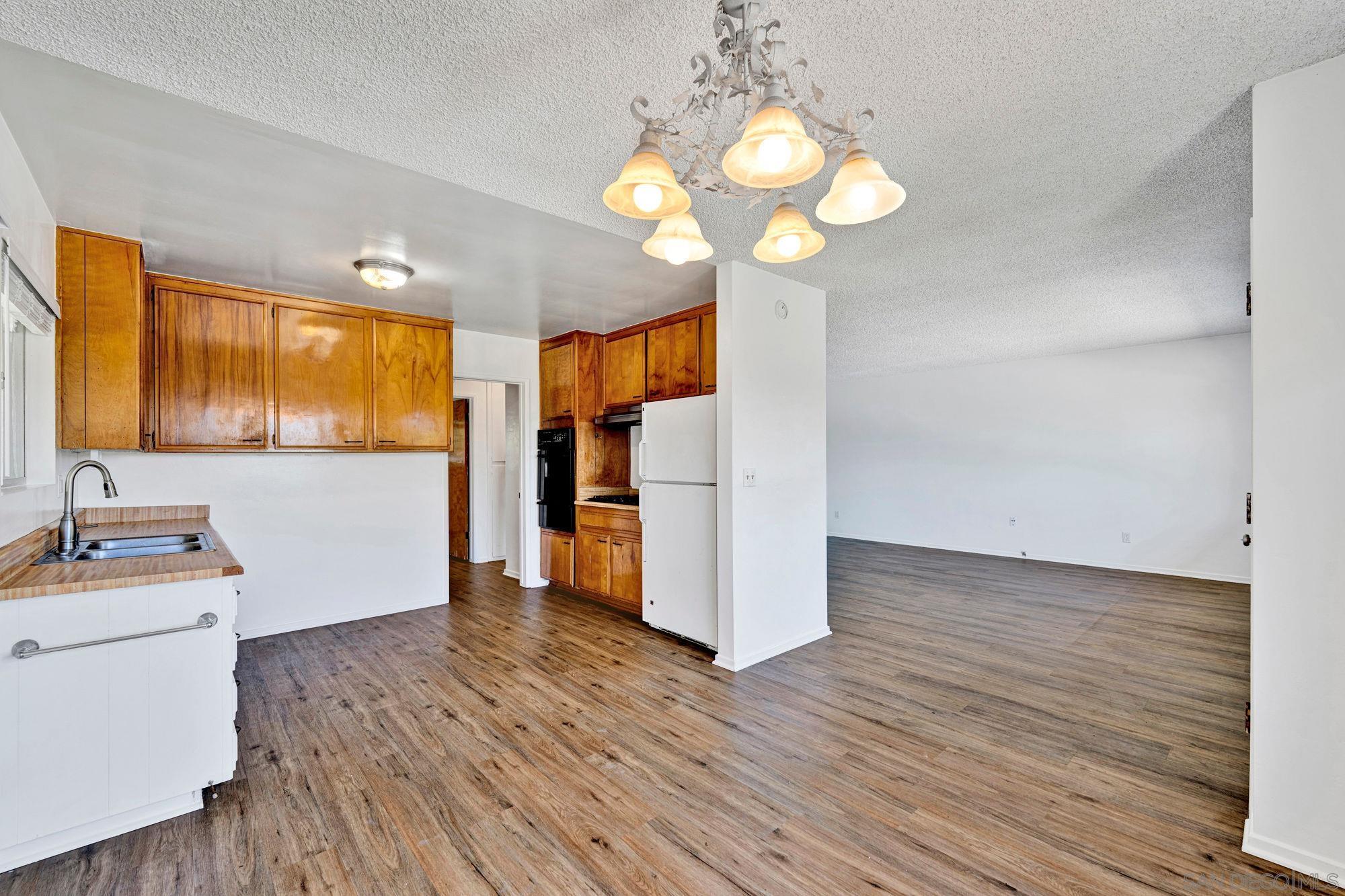 328 9th Street Del Mar, CA 92014 - Photo 50 of 72