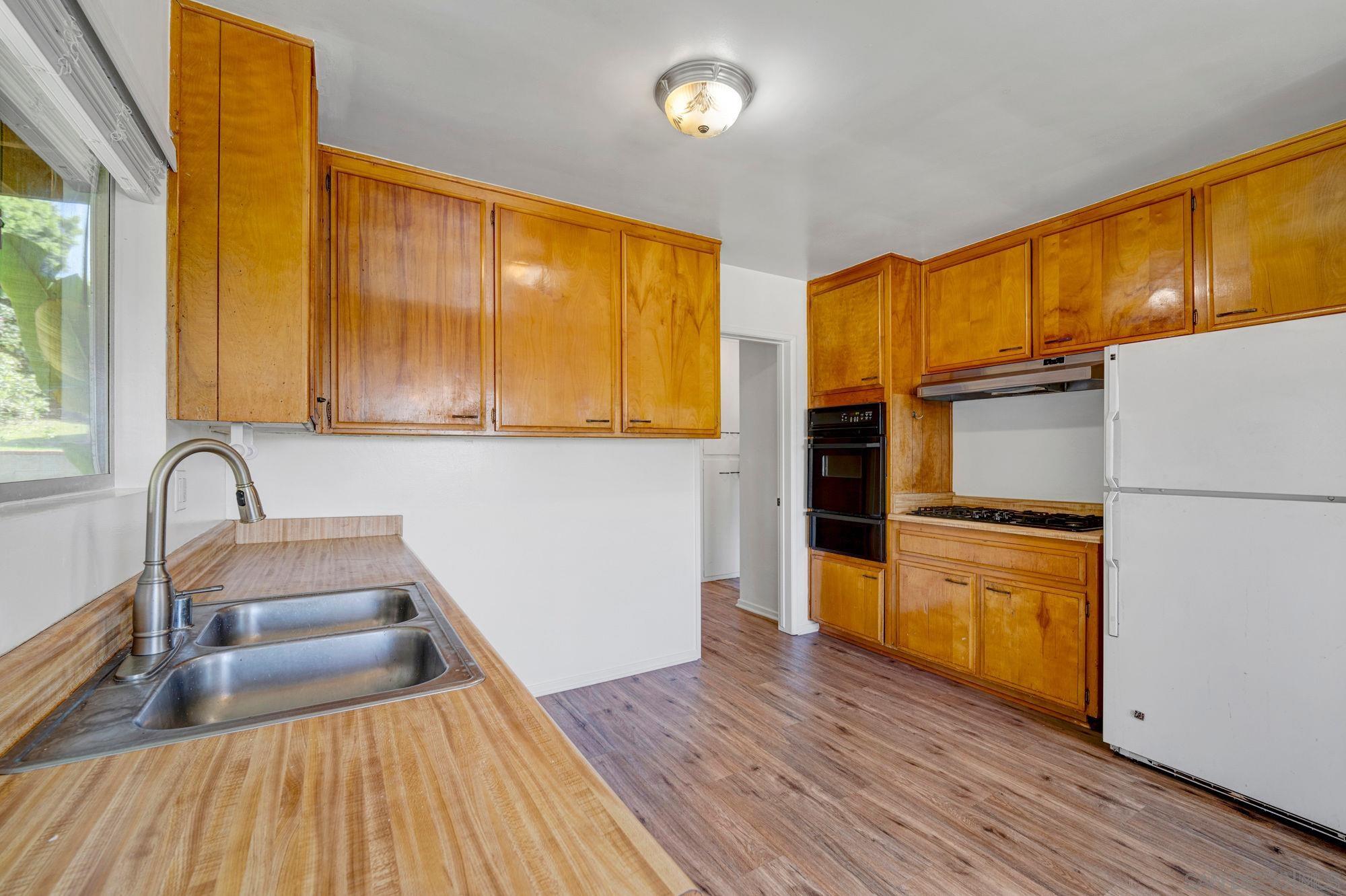 328 9th Street Del Mar, CA 92014 - Photo 53 of 72