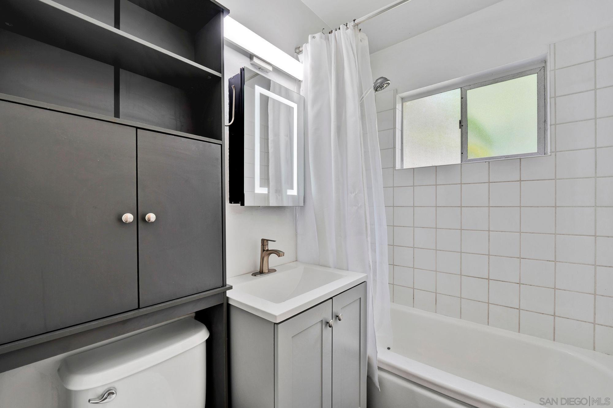 328 9th Street Del Mar, CA 92014 - Photo 63 of 72