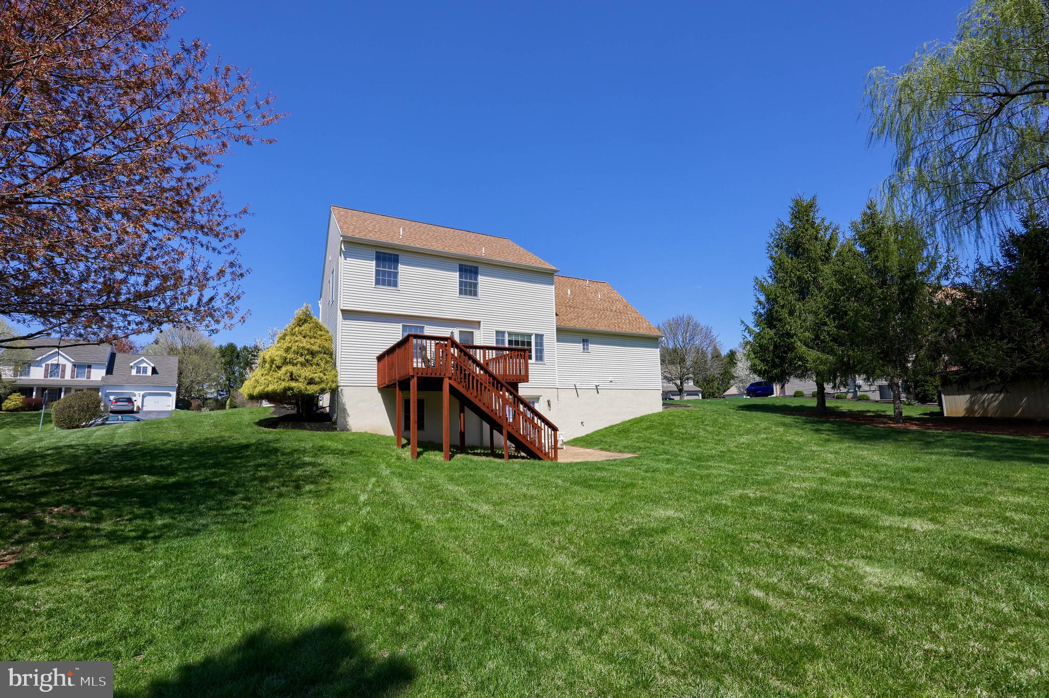 362 Squire Lane Lititz, PA 17543 - Photo 43 of 49 a view of a house with a back yard