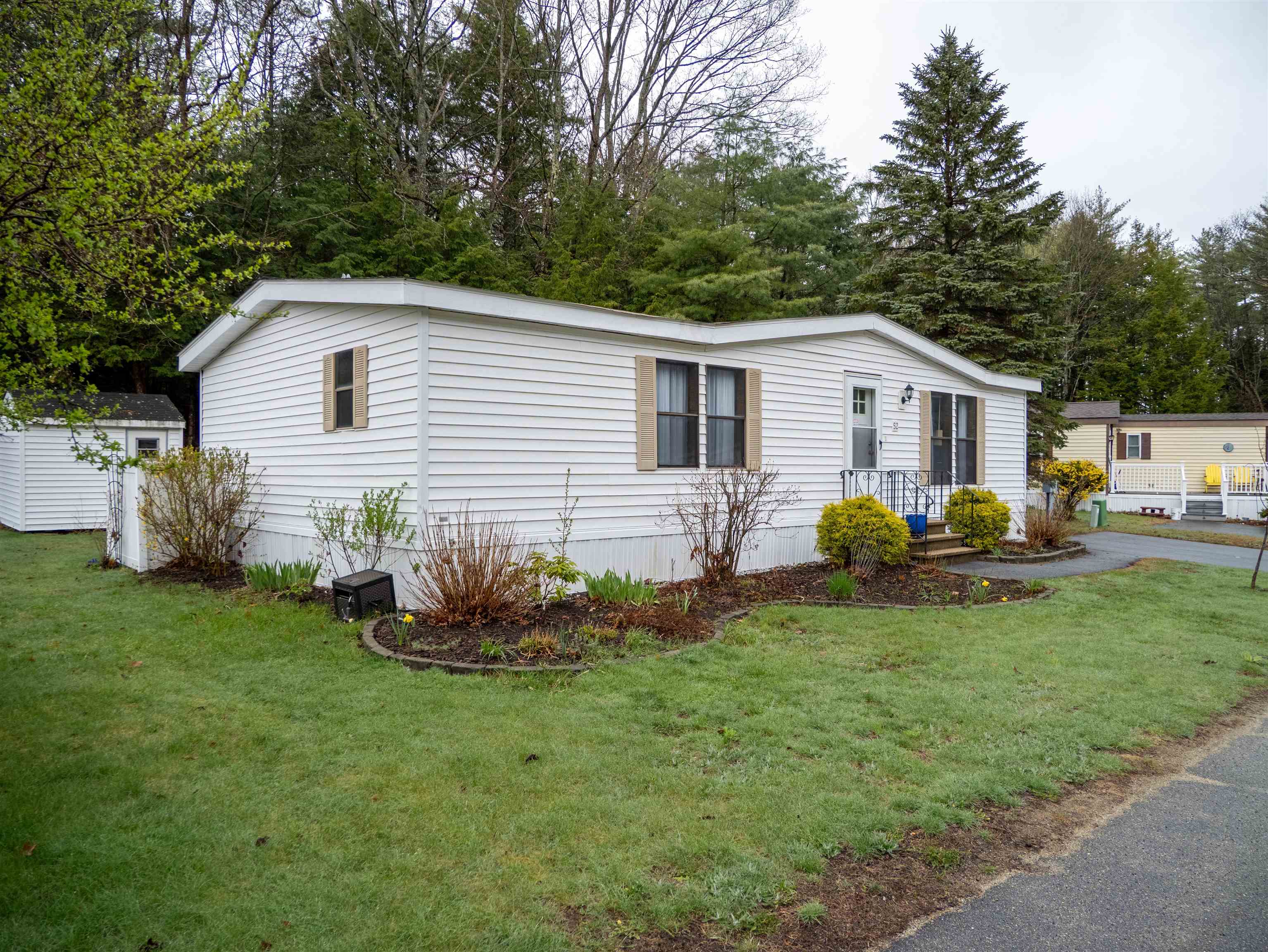 52 Monadnock Drive Rochester, NH 03867 - Photo 6 of 32