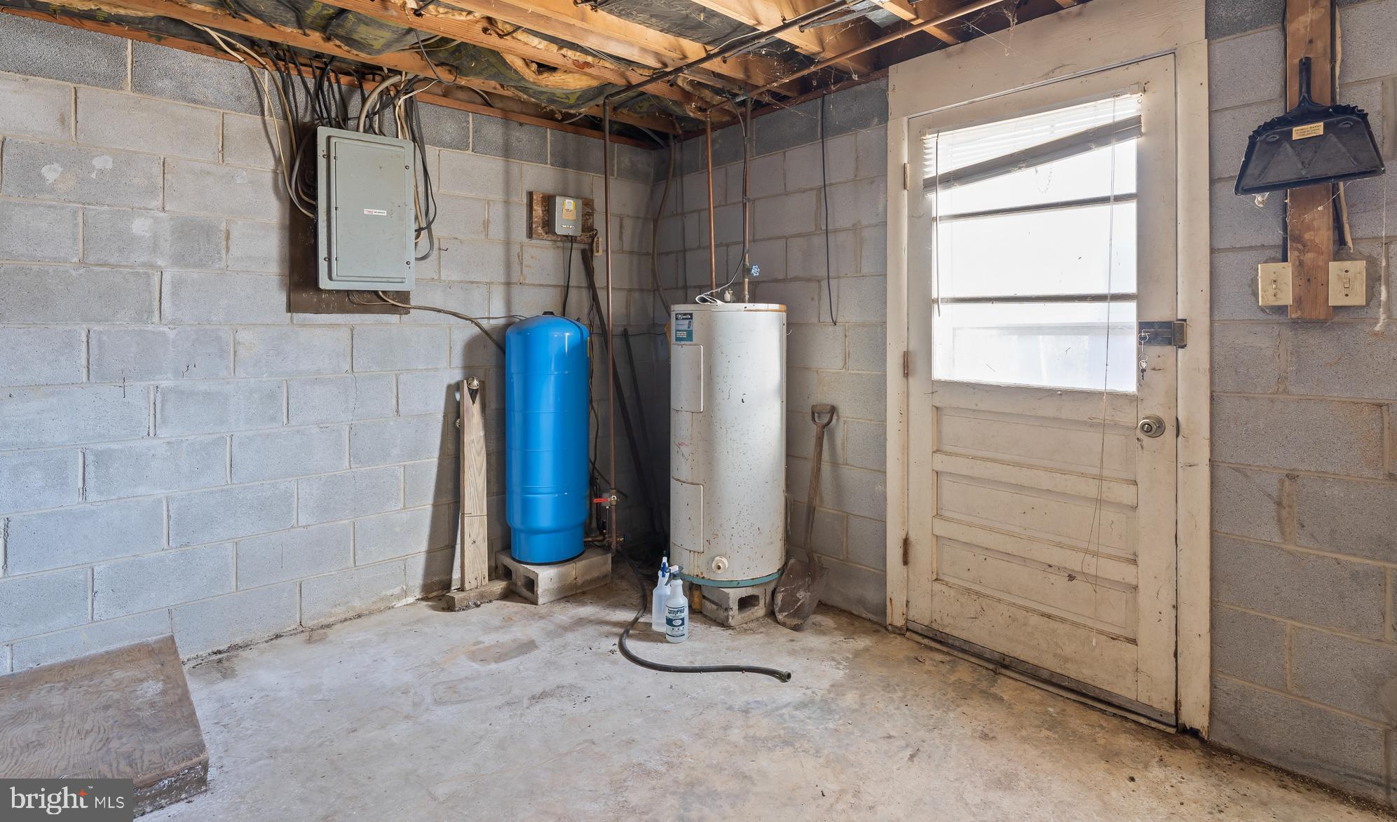 5719 Beverleys Mill Road Broad Run, VA 20137 - Photo 16 of 38 Unfinished walkout basement
