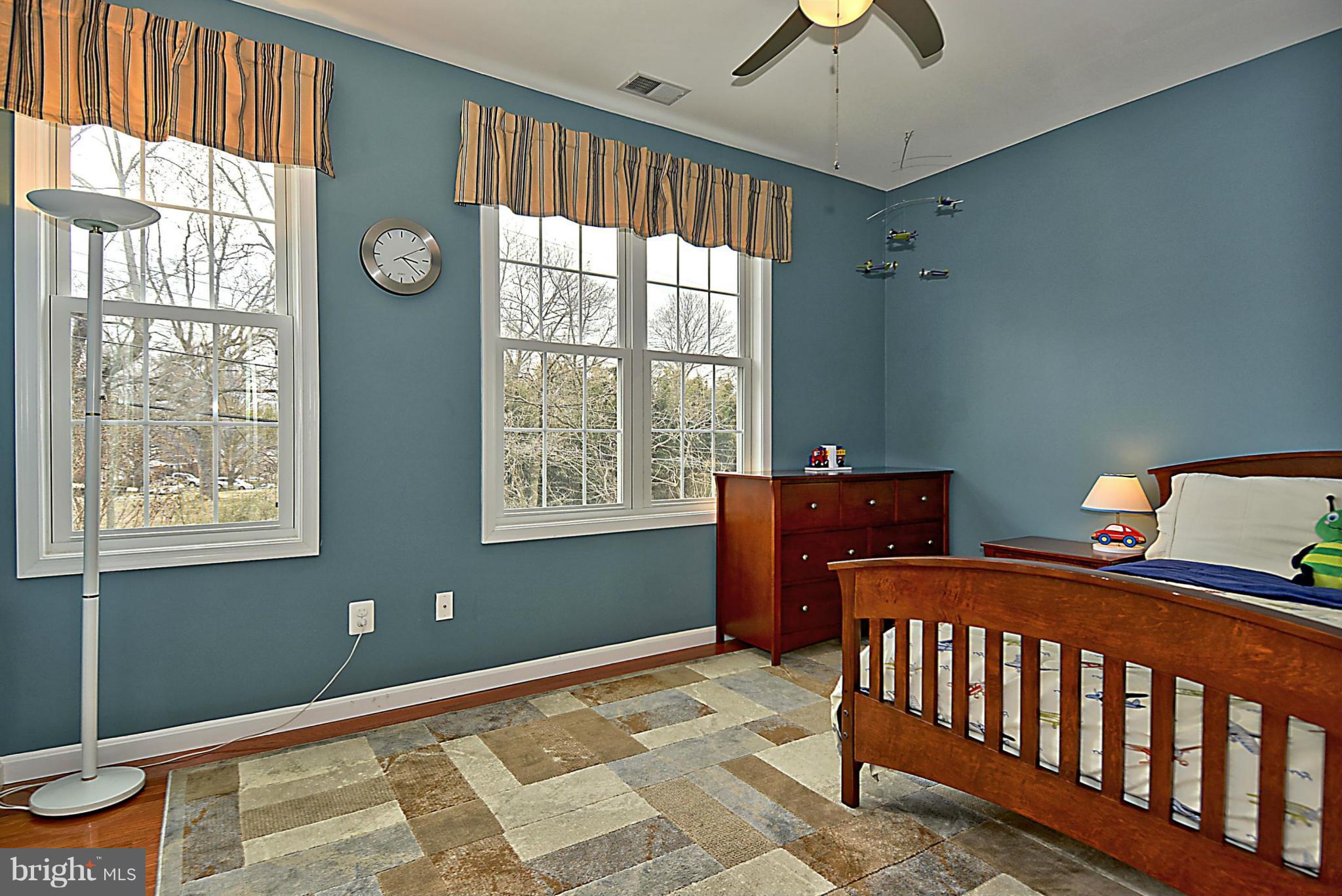 5901 Rolston Road Bethesda, MD 20817 - Photo 22 of 30 Bedroom