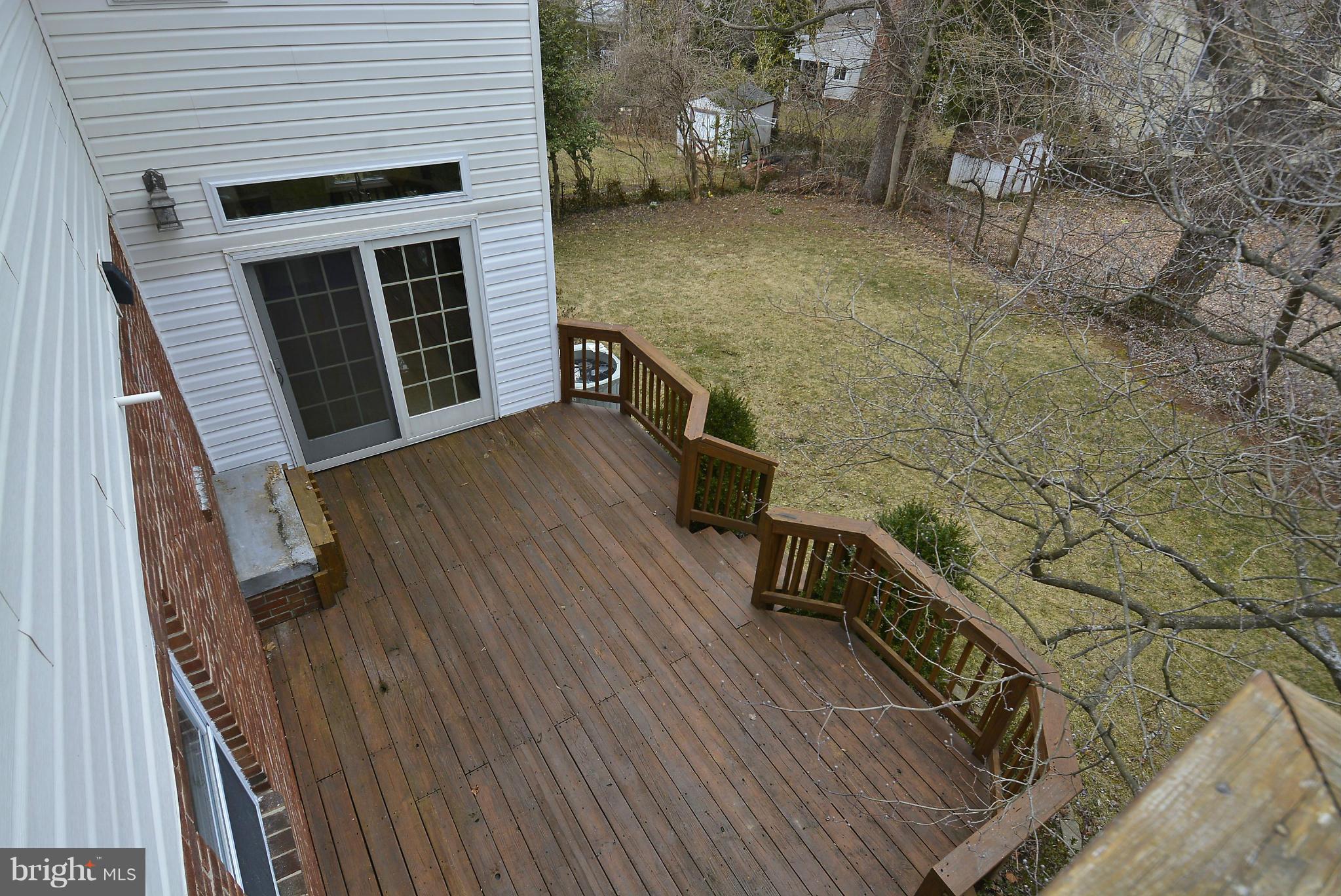 5901 Rolston Road Bethesda, MD 20817 - Photo 26 of 30 Exterior (Rear)