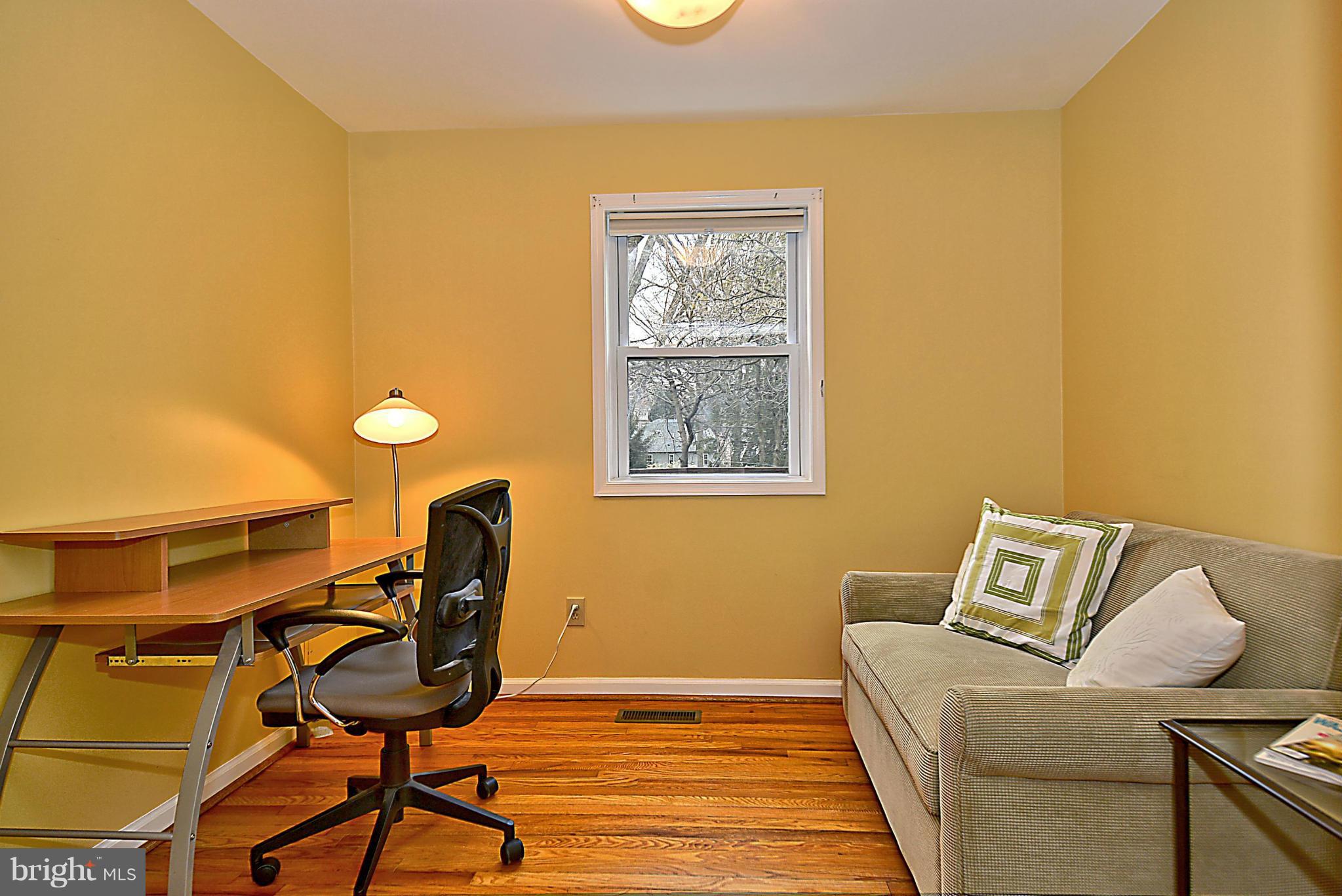 5901 Rolston Road Bethesda, MD 20817 - Photo 10 of 30 Interior (General)