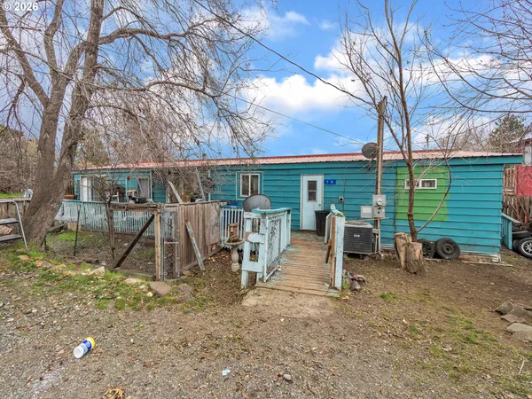 $109,900 | 78 Main Street, Wishram, WA 98673