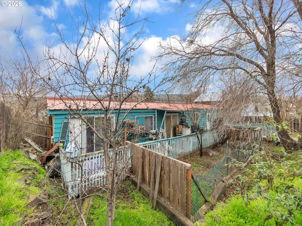 $109,900 | 78 Main Street, Wishram, WA 98673