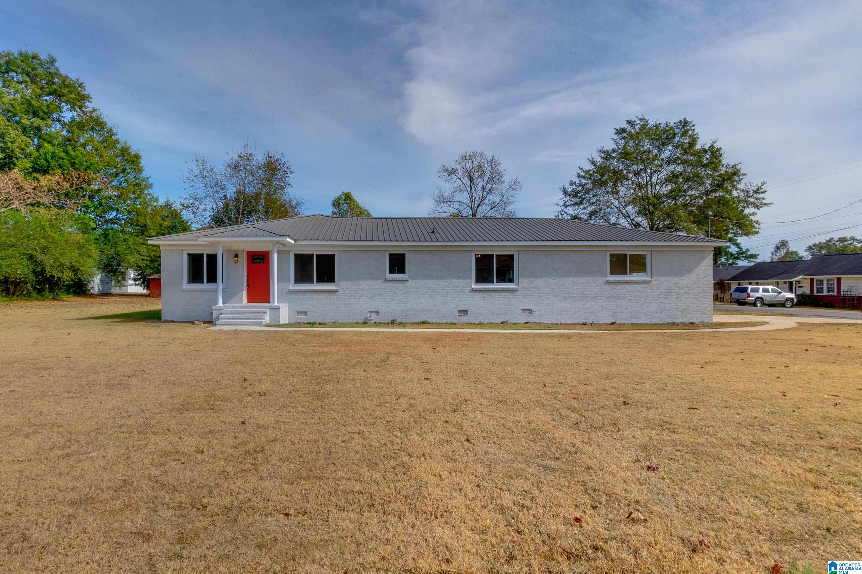 308 Penter Avenue Clanton, AL 35045 - Photo 2 of 49