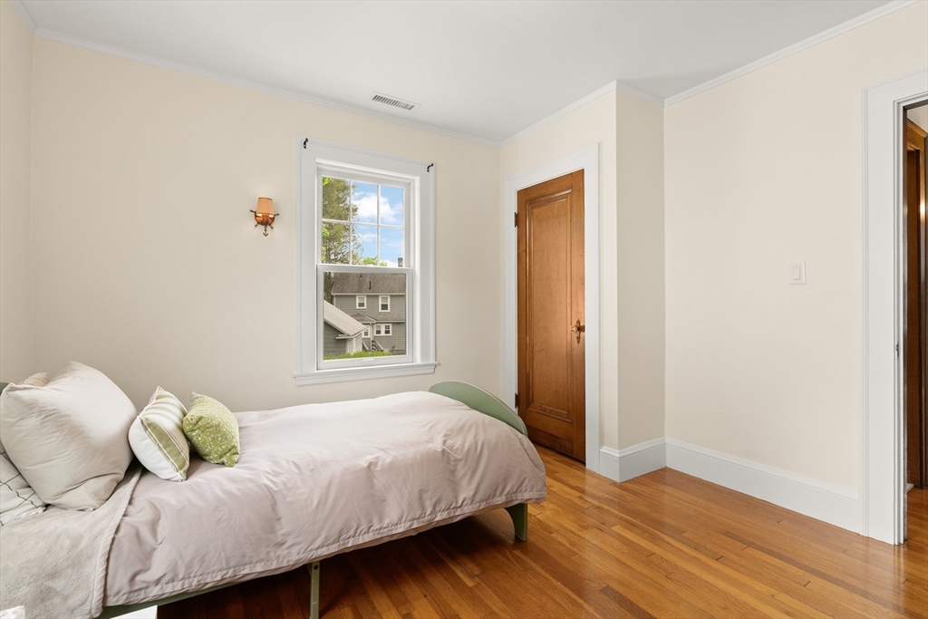 31 Whittier Road Medford, MA 02155 - Photo 30 of 41 Gallery Image 30