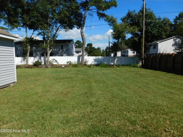 $1,350 | 1338 Hunters Road, Unit A, New Bern, NC 28562