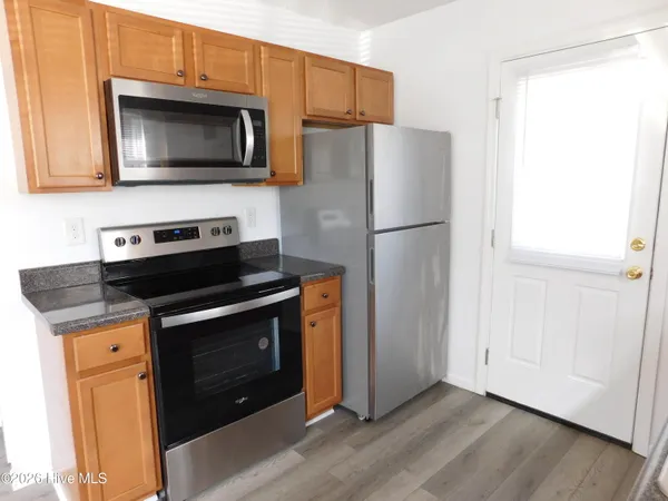 $1,350 | 1338 Hunters Road, Unit A, New Bern, NC 28562