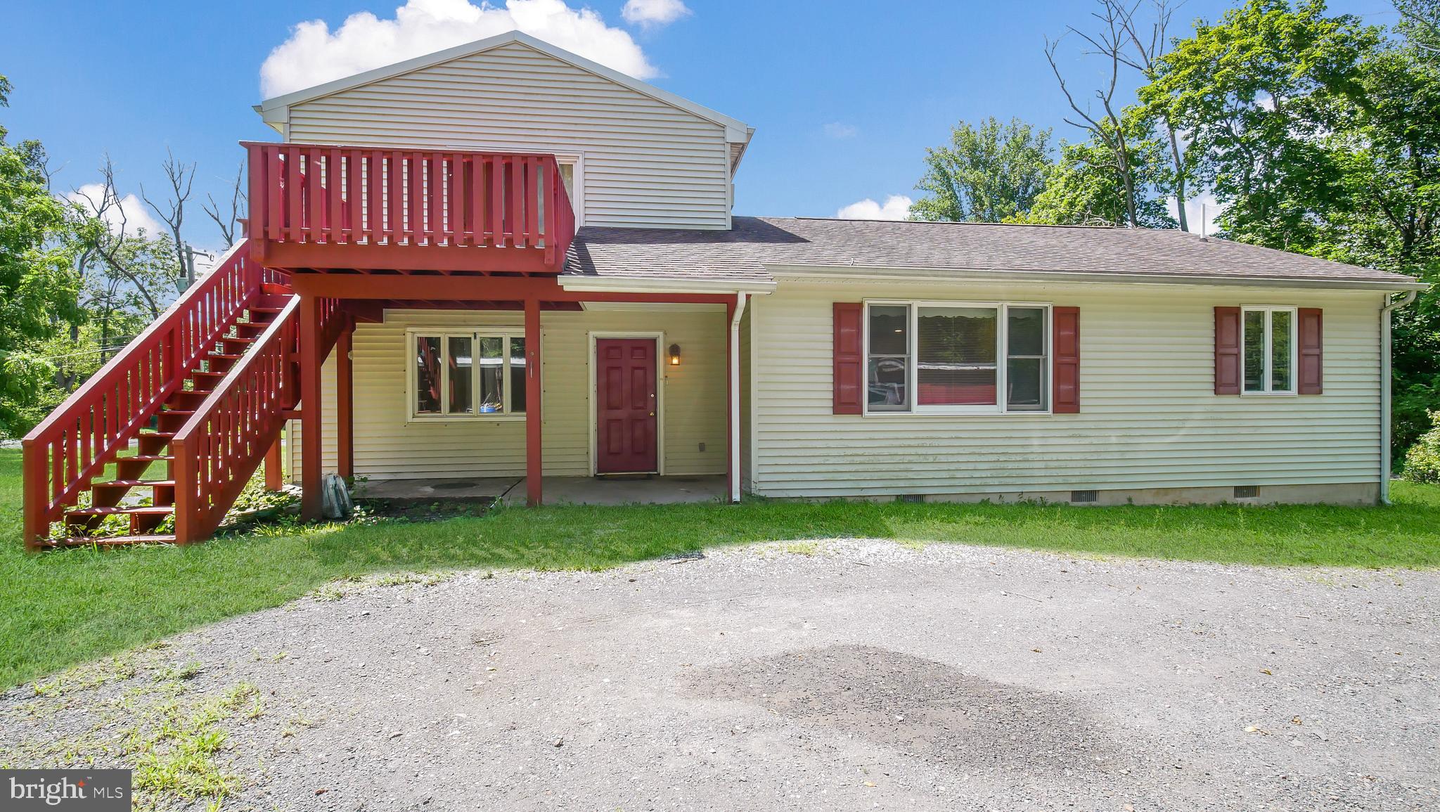 1949 Durham Road New Hope, PA 18938 - Photo 2 of 31 Gallery Image 2