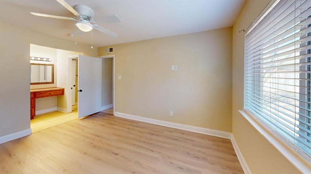 3005 Meandering Way Bedford, TX 76021 - Photo 14 of 22