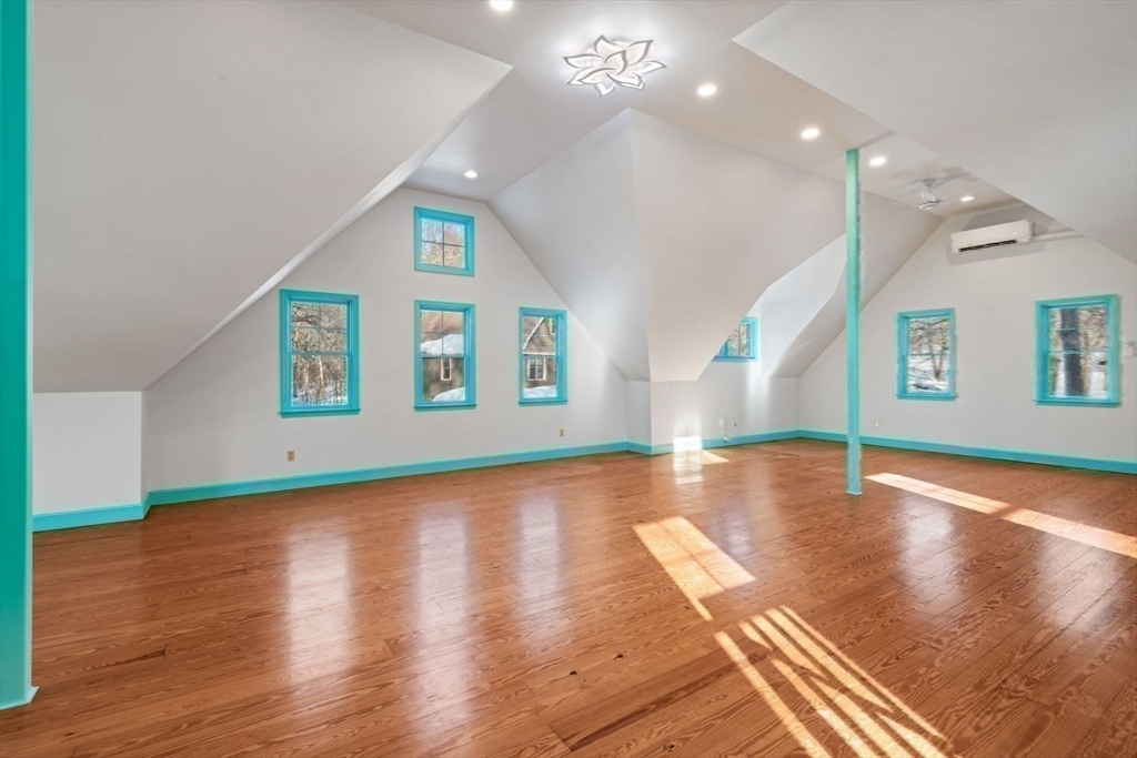 2 Spingler Way Hamilton, MA 01982 - Photo 14 of 40