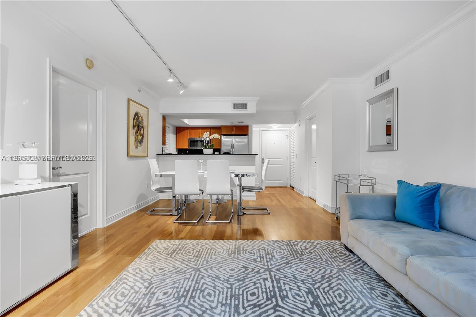 99 Southeast Mizner Boulevard, Unit 716 Boca Raton, FL 33432 - Photo 3 of 24