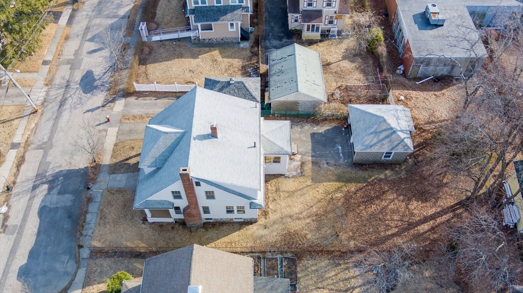 23 Willoughby Road Milton, MA 02186 - Photo 5 of 16 Gallery Image 5