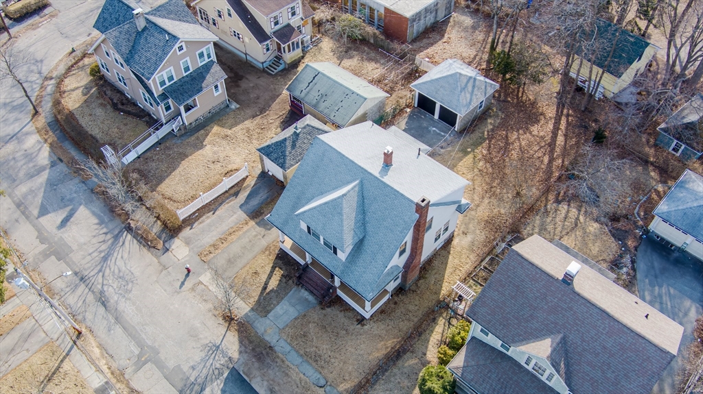 23 Willoughby Road Milton, MA 02186 - Photo 6 of 16 Gallery Image 6