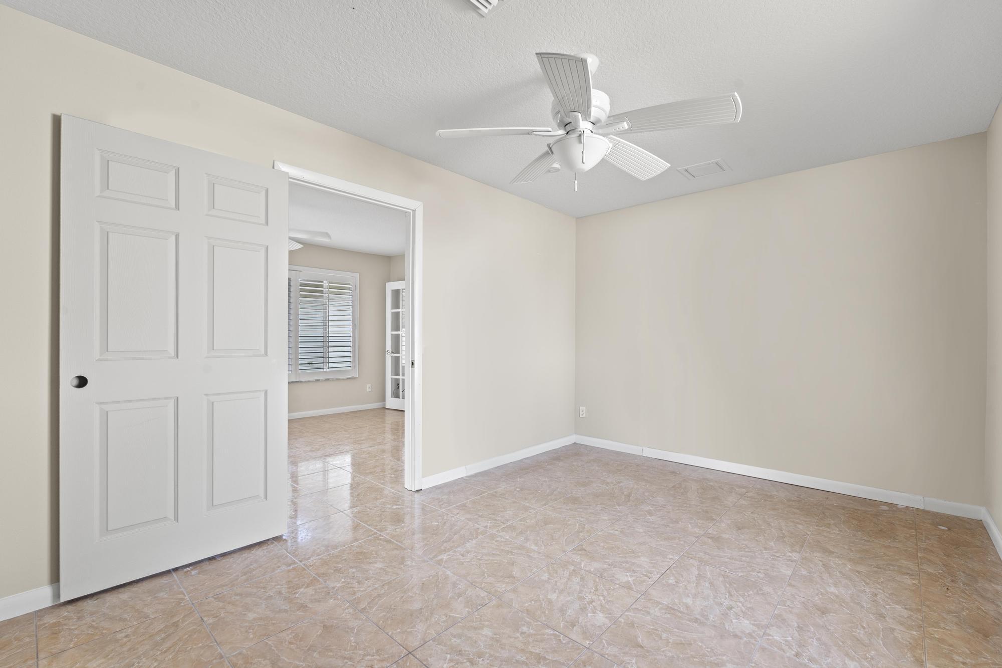 2441 Southeast Avalon Road Port St. Lucie, FL 34952 - Photo 25 of 43 DSC03737