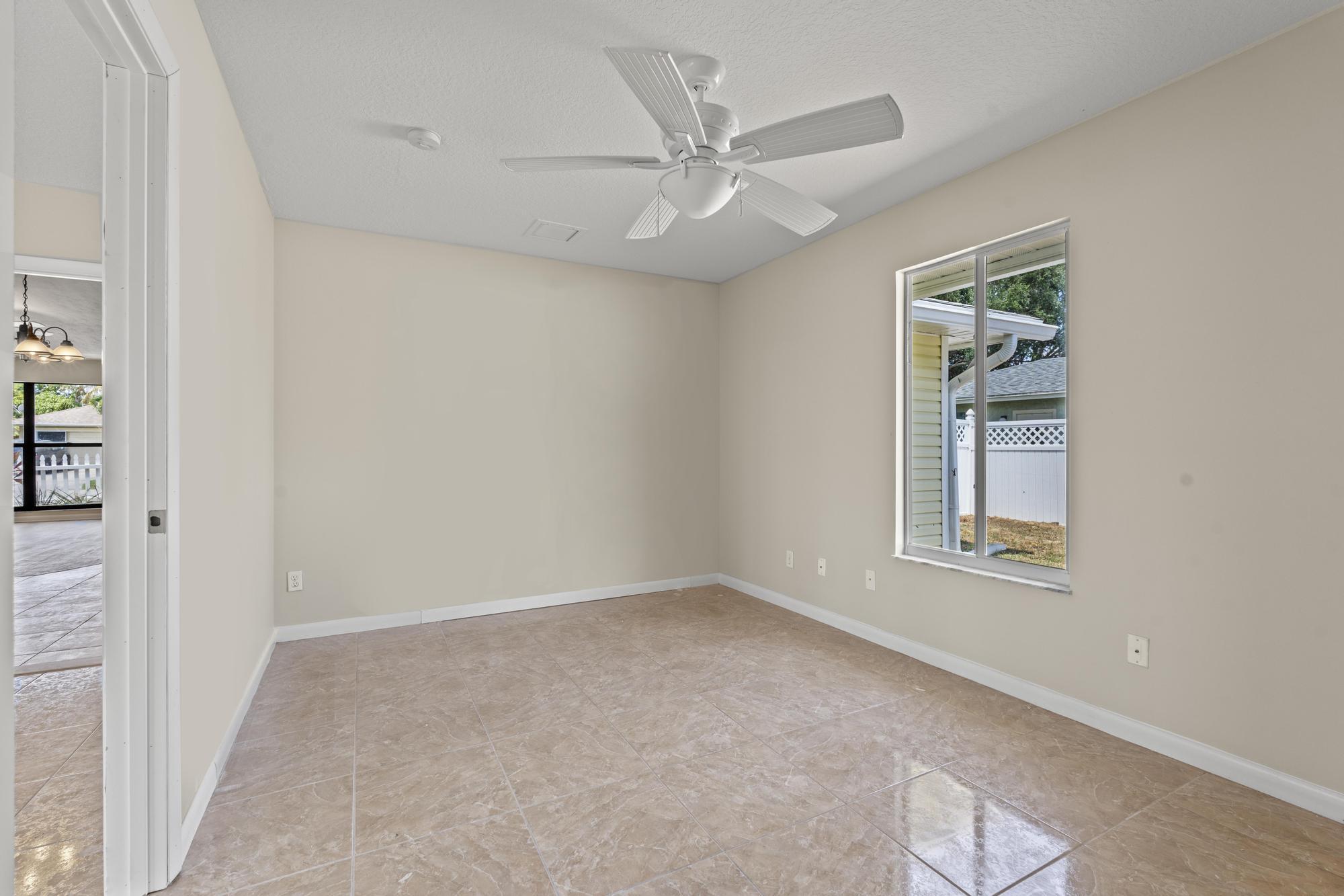 2441 Southeast Avalon Road Port St. Lucie, FL 34952 - Photo 27 of 43 DSC03740