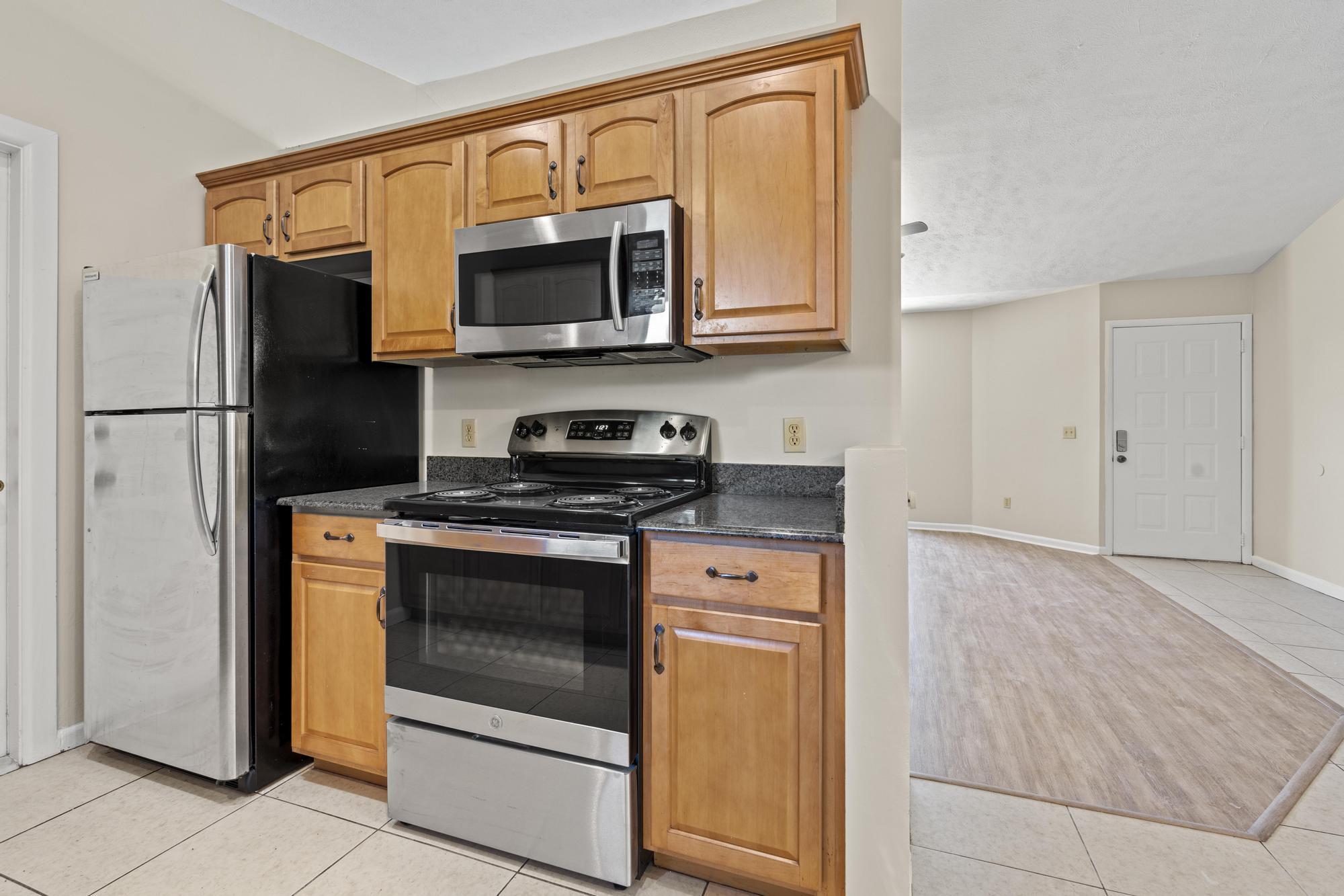 2441 Southeast Avalon Road Port St. Lucie, FL 34952 - Photo 28 of 43 DSC03743