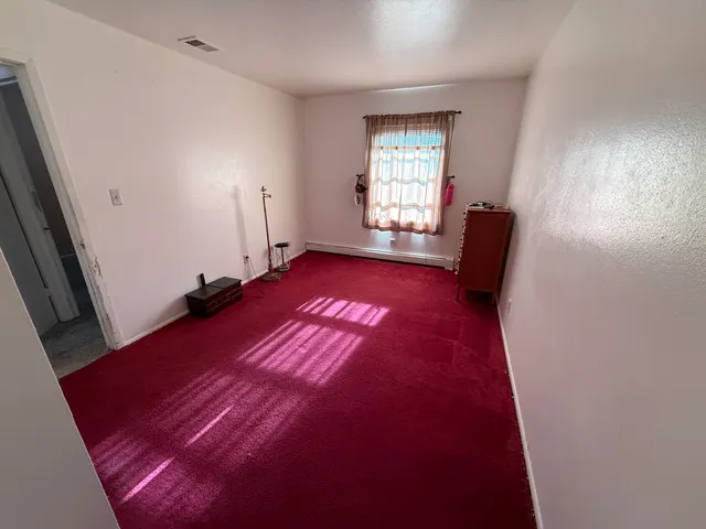 $785,000 | 447 Merton Avenue, Hartland, WI 53029