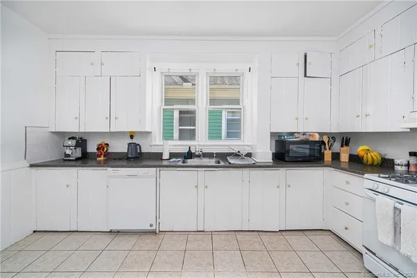 $649,500 | 6 Barnett Street, New Haven, CT 06515
