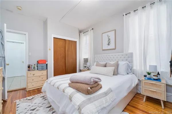 $649,500 | 6 Barnett Street, New Haven, CT 06515