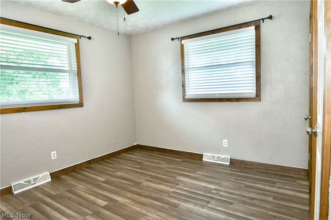 6556 Ridge Road Cortland, OH 44410 - Photo 27 of 50
