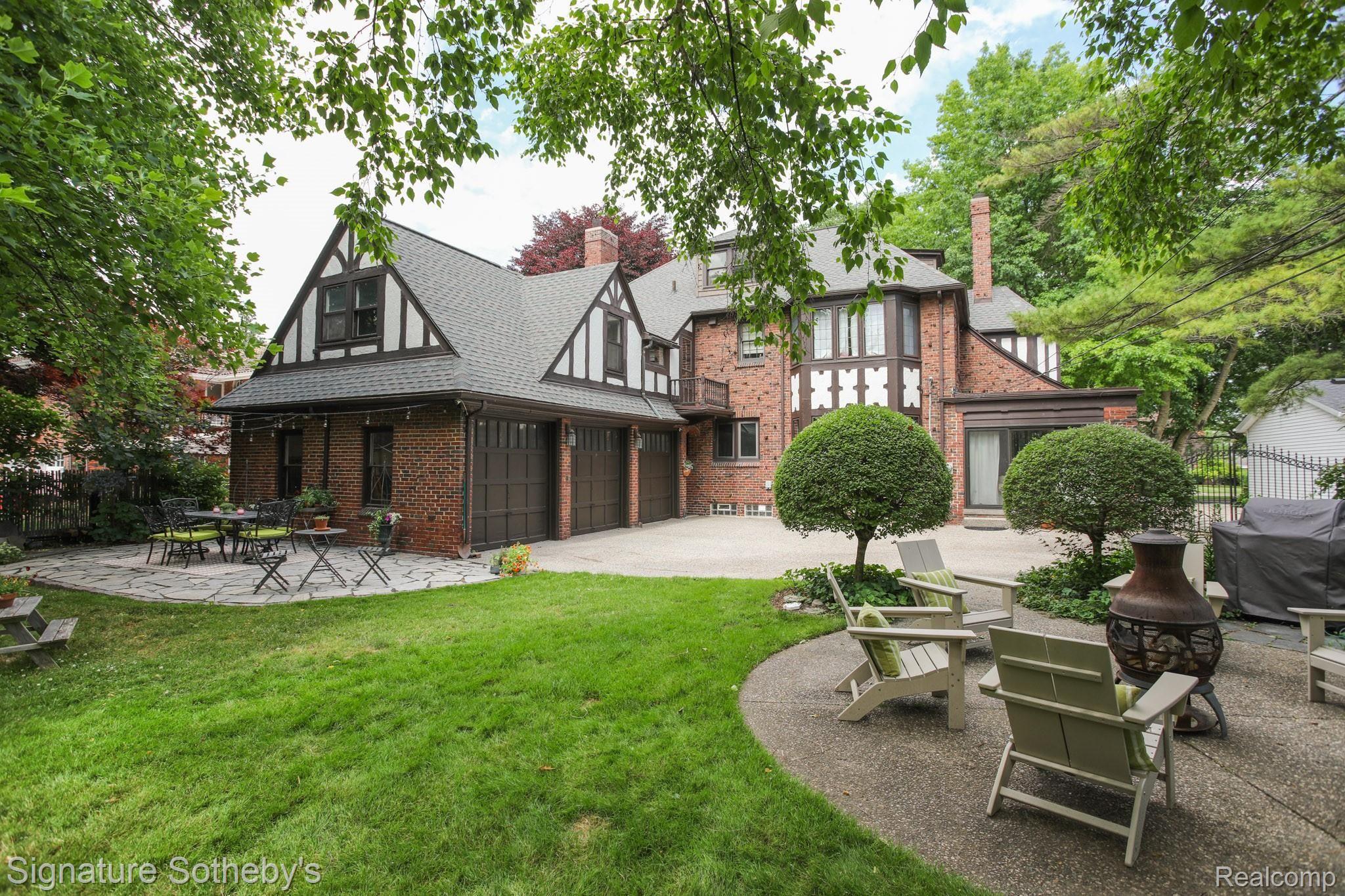 553 Middlesex Road Grosse Pointe, MI 48230 - Photo 36 of 46 13.jpg