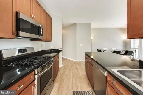 $465,000 | 8045 Newell Street, Unit 118, Silver Spring, MD 20910
