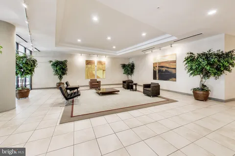 $465,000 | 8045 Newell Street, Unit 118, Silver Spring, MD 20910