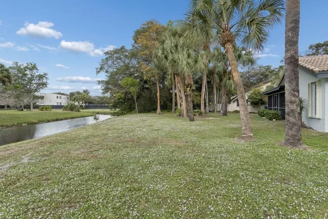 $525,000 | 1410 Riverwood Lane, Coral Springs, FL 33071