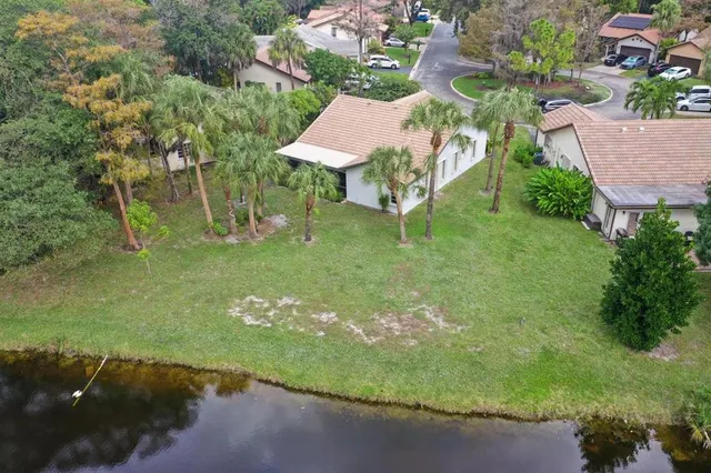 $525,000 | 1410 Riverwood Lane, Coral Springs, FL 33071