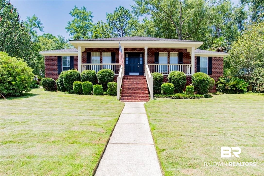 129 Lakeview Loop Daphne, AL 36526 - Photo 1 of 28 Front