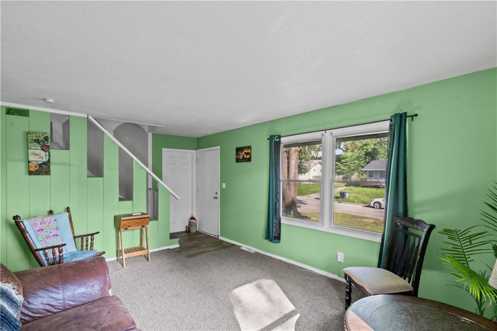 7406 South Park Road Kansas City, MO 64129 - Photo 2 of 27