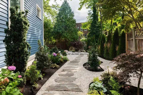 $3,200,000 | 7 Stetson Street, Brookline, MA 02446