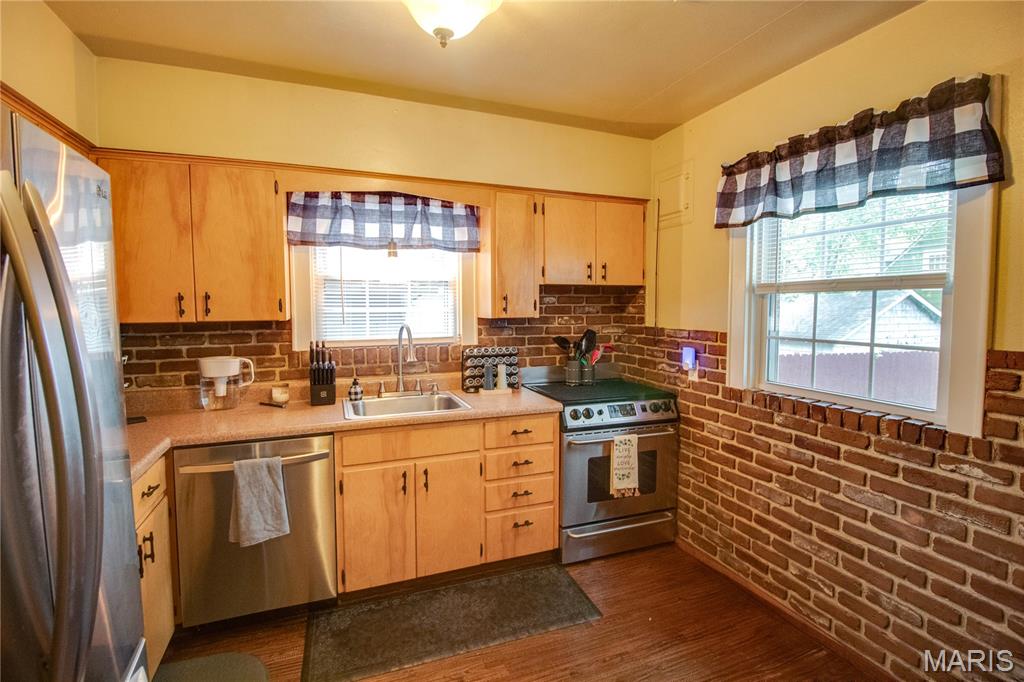 2430 Maxey Street Alton, IL 62002 - Photo 14 of 47