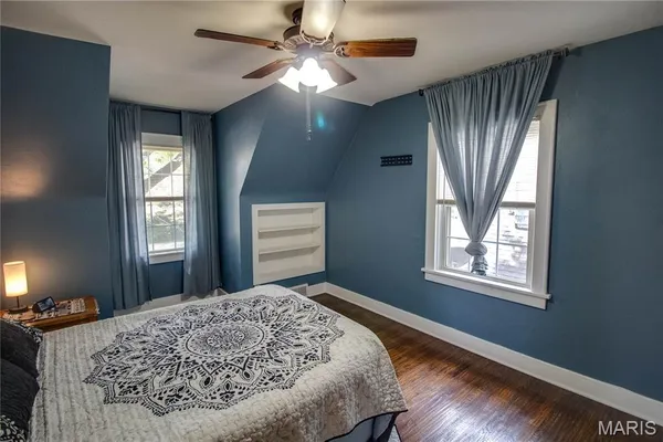 $199,900 | 2430 Maxey Street, Alton, IL 62002