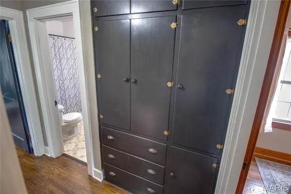 $199,900 | 2430 Maxey Street, Alton, IL 62002