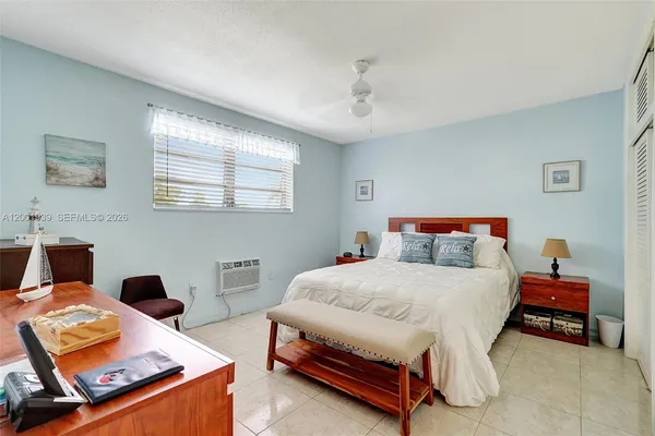 $74,900 | 16801 Northeast 13th Avenue, Unit 206, Miami, FL 33162