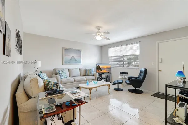 $74,900 | 16801 Northeast 13th Avenue, Unit 206, Miami, FL 33162