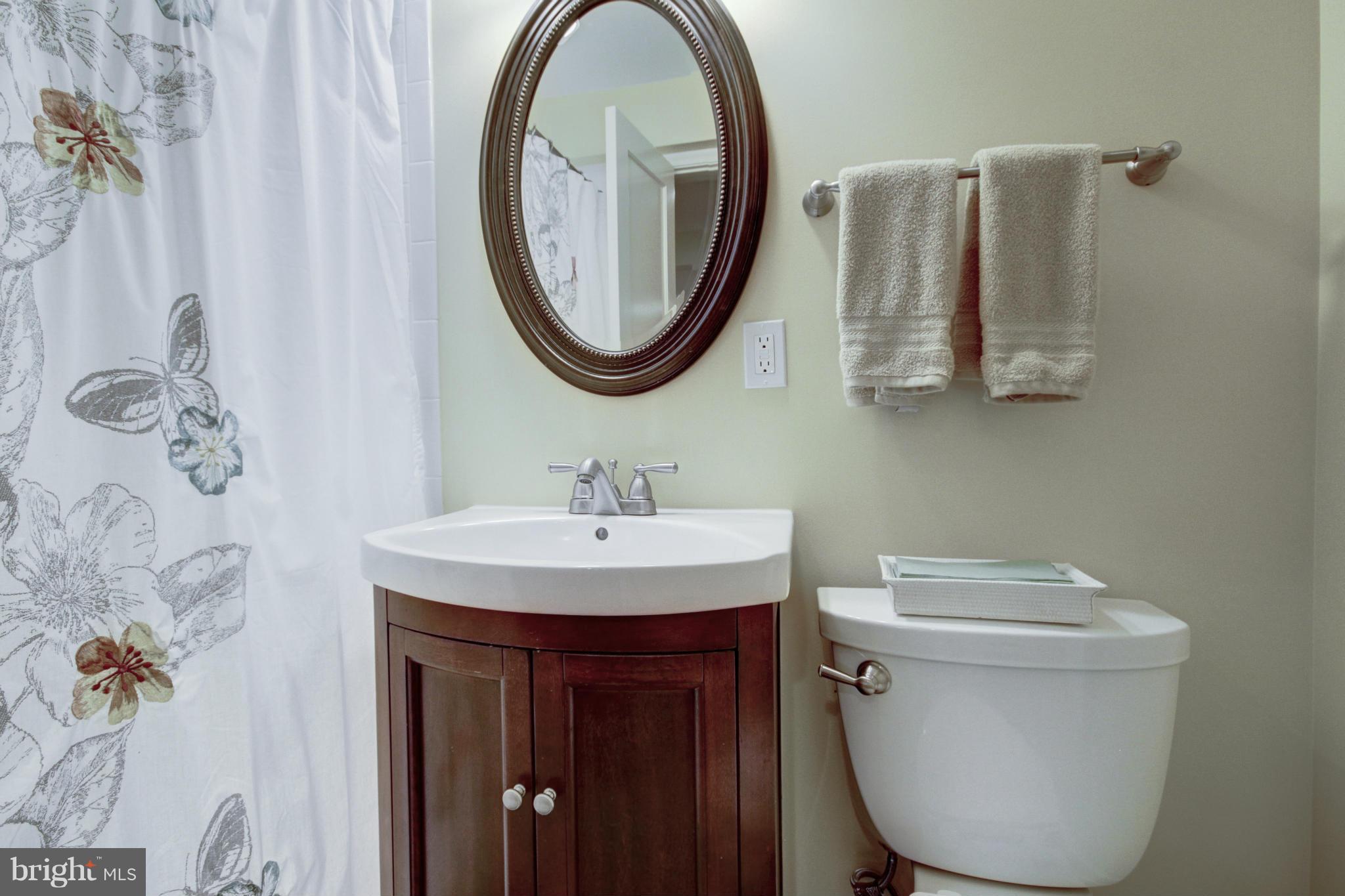 3517 Anderson Road Kensington, MD 20895 - Photo 18 of 22 Bath