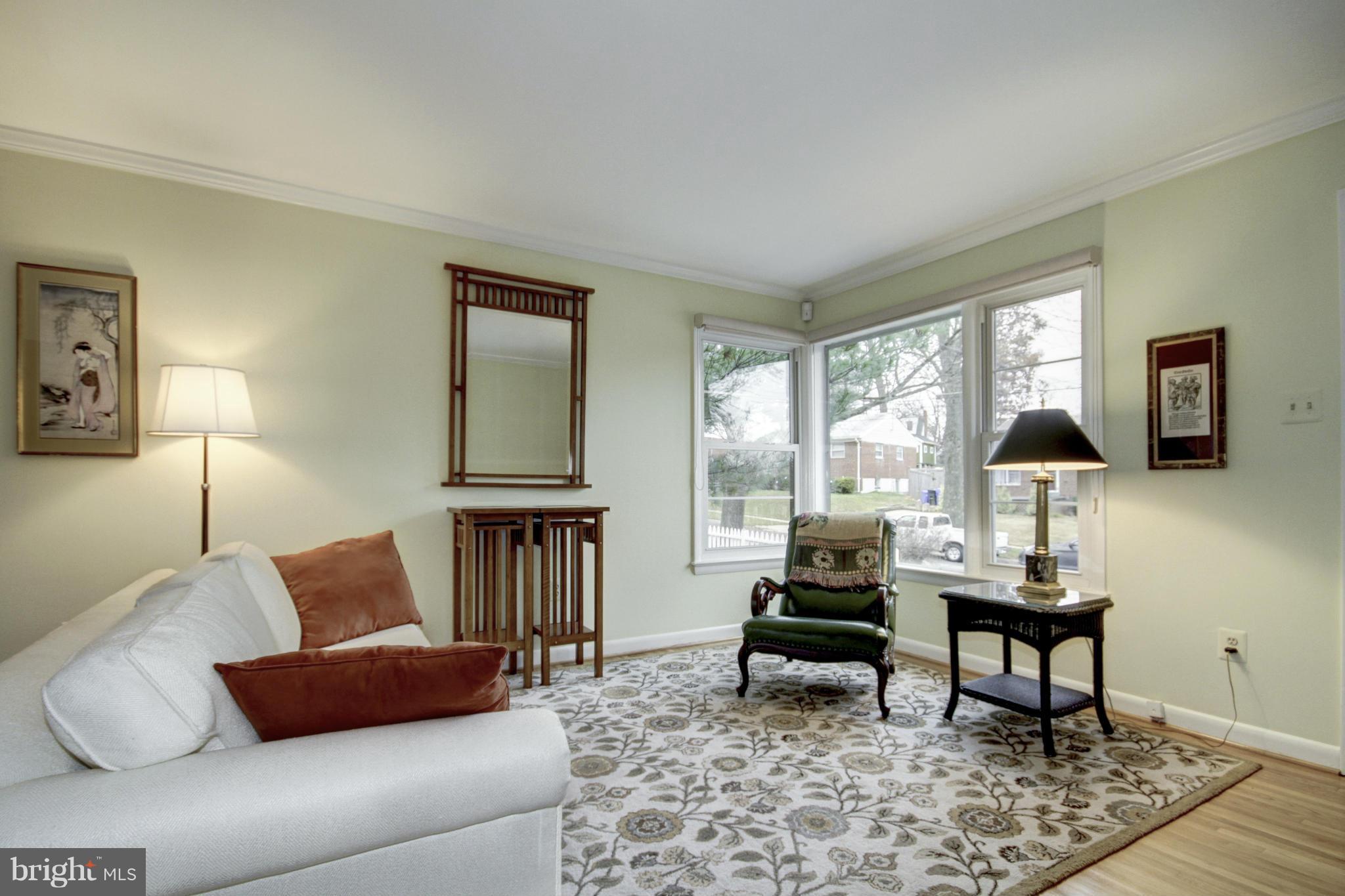 3517 Anderson Road Kensington, MD 20895 - Photo 3 of 22 Living Room