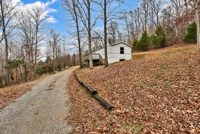 $175,000 | 3845 Wickham Road, Palmyra, TN 37142