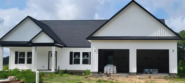 $425,000 | 201 Crown Drive, Washington, NC 27889