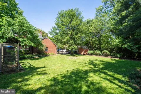 $924,900 | 241 Edwards Ferry Road Northeast, Leesburg, VA 20176