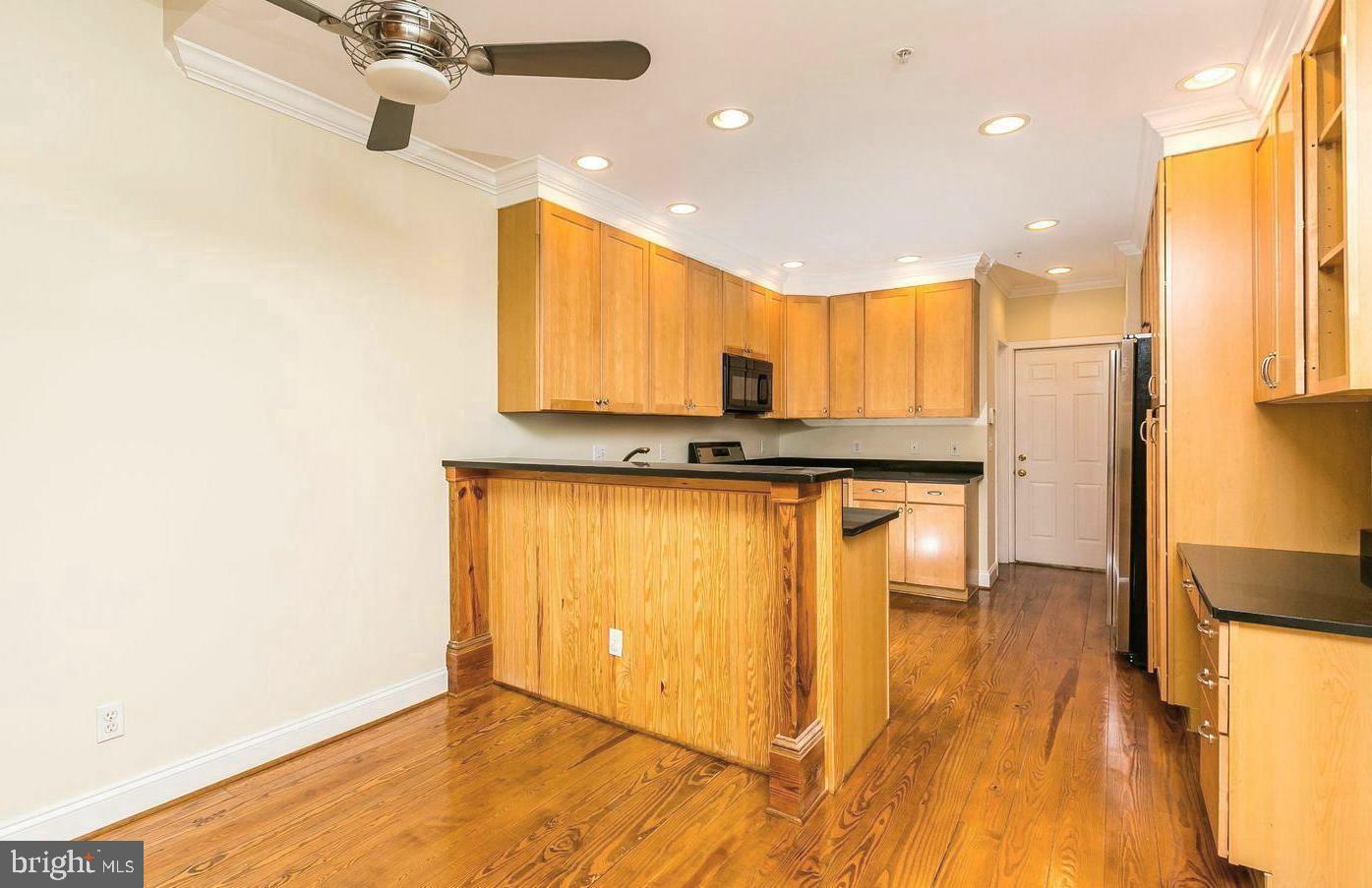 1244 Riverside Avenue Baltimore, MD 21230 - Photo 10 of 30