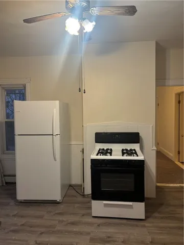 $2,200 | 230 Pawtucket Avenue, Pawtucket, RI 02860