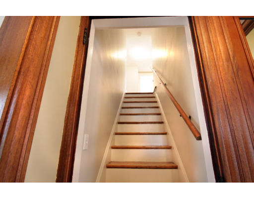 37 Addington Road Boston, MA 02132 - Photo 16 of 30 Gallery Image 16