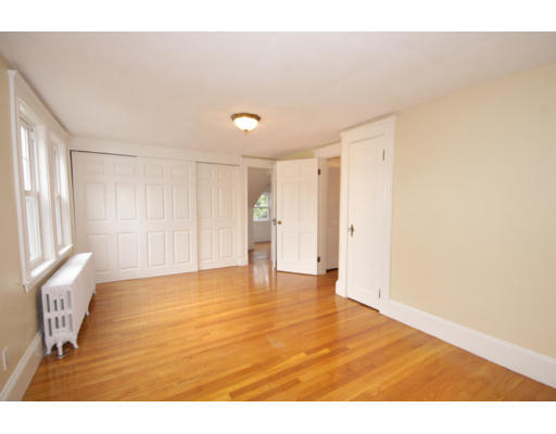 37 Addington Road Boston, MA 02132 - Photo 17 of 30 Gallery Image 17